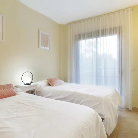 Apartment In Palm Garden Estepona With Parking And Pool * エステポナ